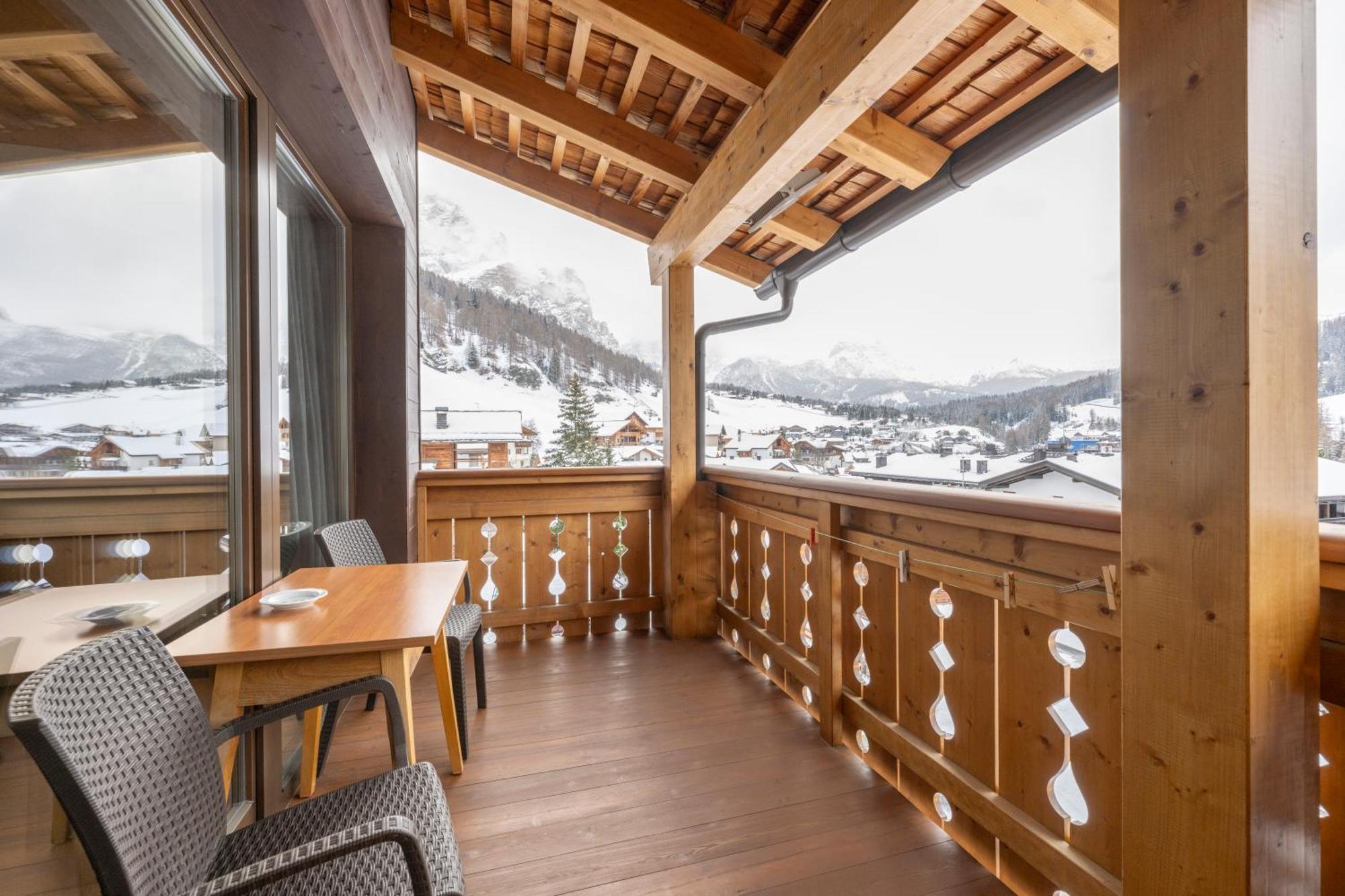 Hotel La Stua San Cassiano  Esterno foto