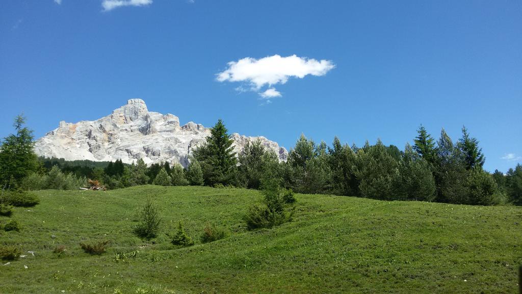 Hotel La Stua San Cassiano  Esterno foto