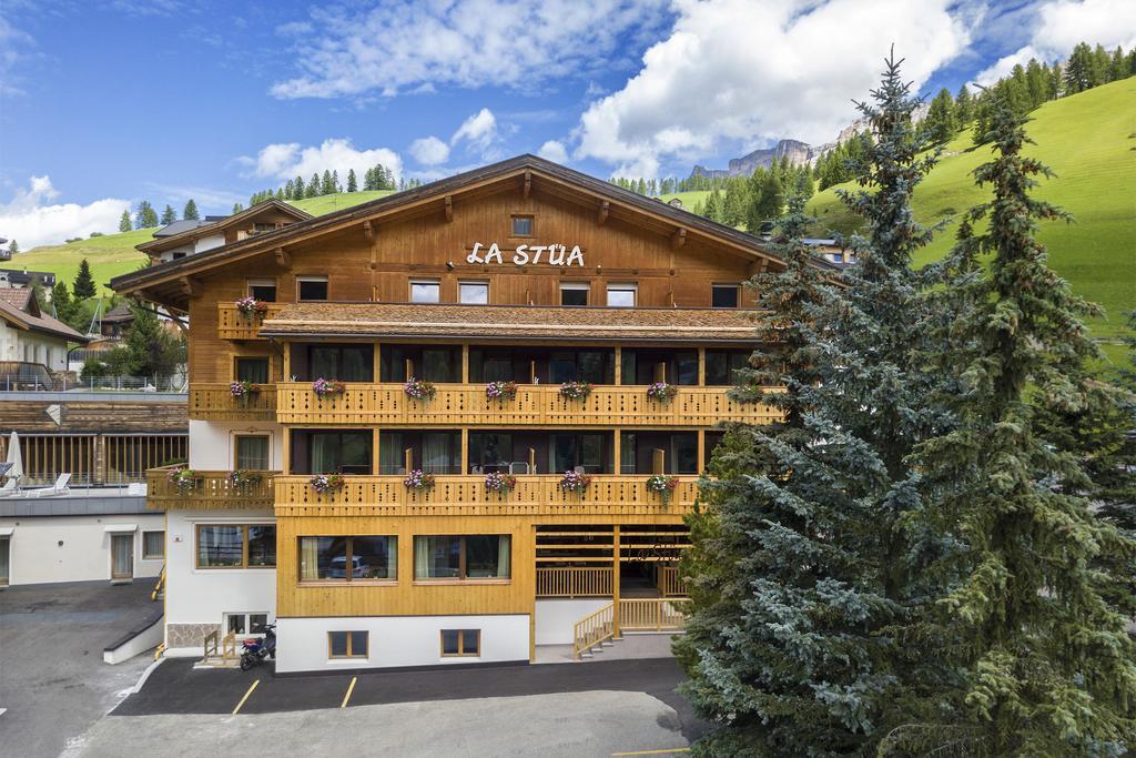 Hotel La Stua San Cassiano  Esterno foto