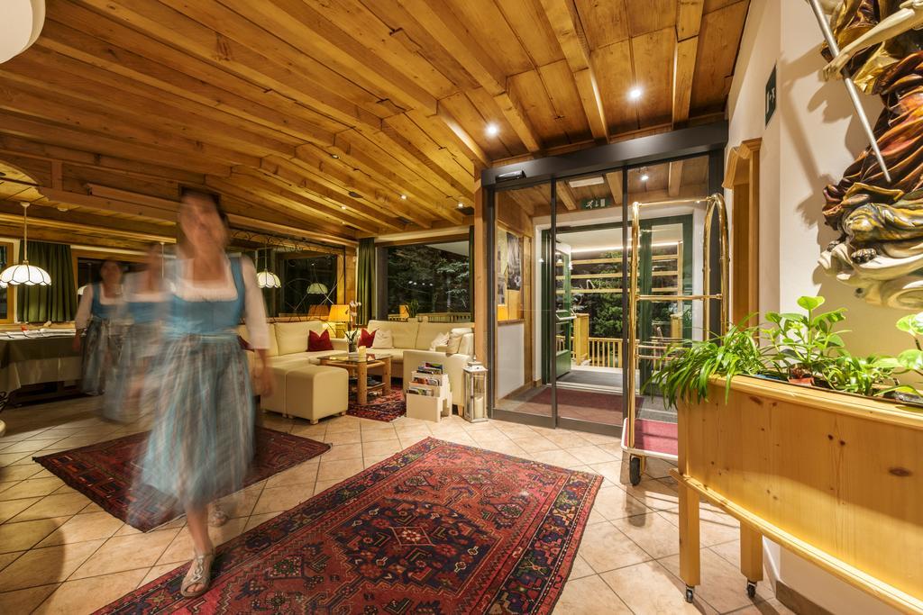 Hotel La Stua San Cassiano  Esterno foto