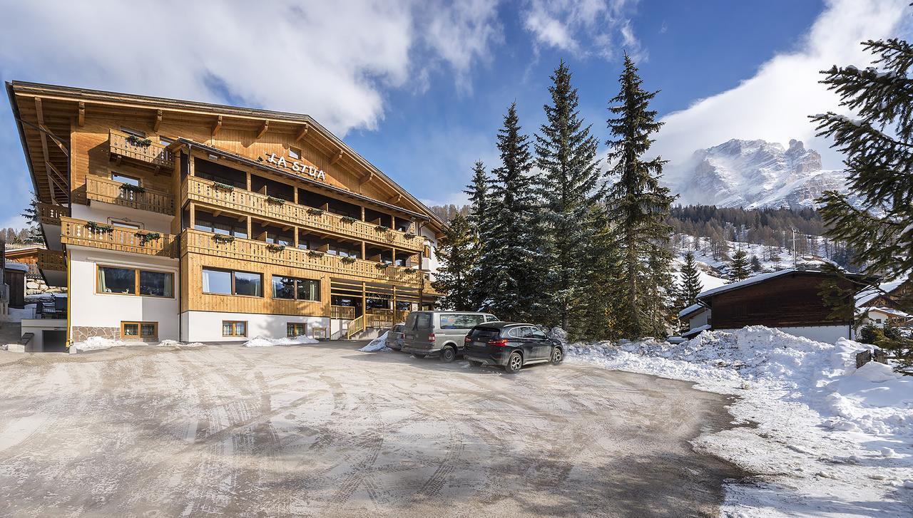 Hotel La Stua San Cassiano  Esterno foto